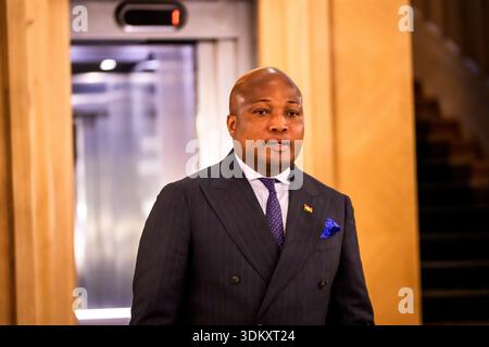 RIGA, Lettland. Februar 2026. Baiba Braze, Minister für auswärtige Angelegenheiten Lettlands, und Samuel Okudzeto Ablakwa (Foto), Minister für auswärtige Angelegenheiten Ghanas, während der Presseerklärung. Quelle: Gints Ivuskans/Alamy Live News Stockfoto