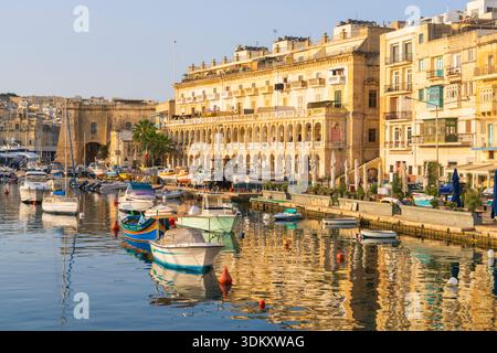SENGLEA oder L-Isla, eine der drei Städte, Hafenblick Senglea, Valletta, Malta, Europa Stockfoto