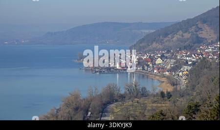 Sipplingen am Bodensee mit der Martinskirche Stockfoto