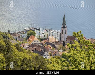 Sipplingen am Bodensee mit der Martinskirche Stockfoto