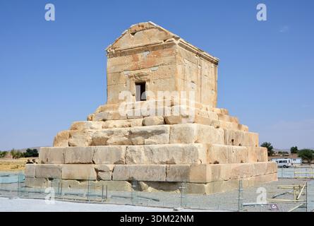 Grab von Cyrus dem Großen, Pasargadae, Pars, Iran, UNESCO-Weltkulturerbe Stockfoto