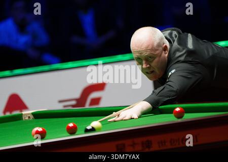 Der schottische Snooker-Spieler John Higgins während eines Spiels beim World Snooker Grand Prix 2026 am 4. Februar 2026 in Hongkong. (Foto von Vernon Yuen/Nexpher Images) Stockfoto