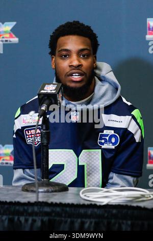 San Jose, USA. Februar 2026. Seattle Seahawks Cornerback #21 Devon Witherspoon spricht während der Seattle Seahawks Media Availability, die am 4. Februar 2026 im San Jose Marriott in San Jose, Kalifornien stattfand. Der Super Bowl LX findet am 8. Februar 2026 zwischen den New England Patriots und den Seattle Seahawks statt. (Foto: Kindell Buchanan/SIPA USA) Credit: SIPA USA/Alamy Live News Stockfoto
