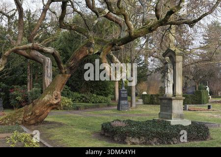Grabmal des Komponisten Norbert Burgmüller, Nordfriedhof Düsseldorf, Nordrhein-Westfalen Stockfoto
