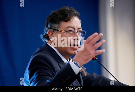 Washington, Usa. Februar 2026. Der kolumbianische Präsident Gustavo Petro spricht am 4. Februar 2026 in Washington, D.C. Foto: Olivier Douliery/ABACAPRESS.COM Credit: Abaca Press/Alamy Live News Stockfoto