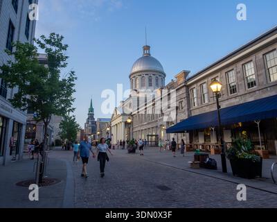 Old Montreal, Quebec, mit dem historischen Bonsecours Markt. Stockfoto