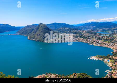Malerischer Blick auf den Luganer See vom Monte Bre im Kanton Tessin, Schweiz Stockfoto