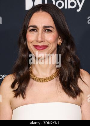 Beverly Hills, Usa. Februar 2026. BEVERLY HILLS, LOS ANGELES, KALIFORNIEN, USA - FEBRUAR 07: Lucia Aniello kommt bei der 78. Annual Directors Guild of America (DGA) Awards, die am 7. Februar 2026 im Beverly Hilton Hotel in Beverly Hills, Los Angeles, Kalifornien, USA, stattfinden. (Foto: Xavier Collin/Image Press Agency) Credit: Image Press Agency/Alamy Live News Stockfoto