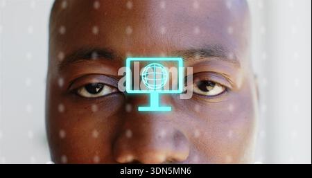 Zeigt das männliche Gesicht eines Erwachsenen im Nahaufnahme-Studio mit holografischem Symbol des zyanblauen Monitors und gepunkteten Lichtern Stockfoto