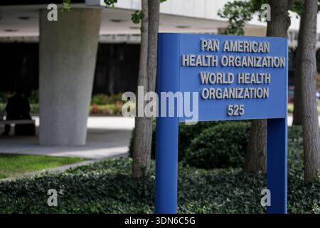 Das modernistische Hauptquartier der Pan American Health Organization (PAHO) in Washington, D.C., entworfen vom Architekten Román Fresnedo Siri. Stockfoto