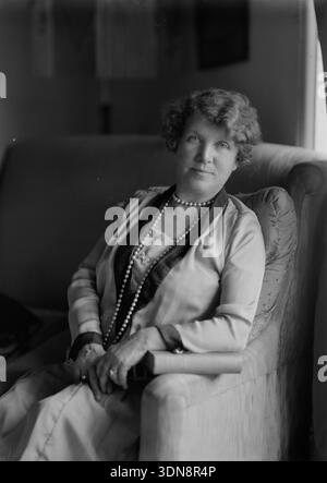 Ethel Turner, australischer Schriftsteller und Kinderliteraturautor. Von Harold Cazneaux, australischer Fotograf. Archivporträt um 1930 Das Originalfoto wurde möglicherweise zugeschnitten und bereinigt Stockfoto