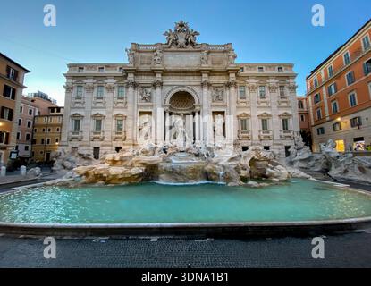 Der berühmte Trevi-Brunnen in Rom, Italien Stockfoto