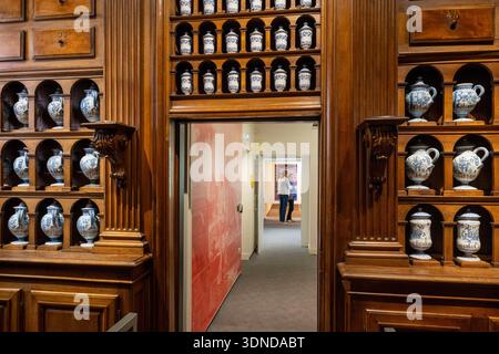 Frankreich, Cote d'Or, Dijon, von der UNESCO zum Weltkulturerbe erklärt, Internationale Stadt für Gastronomie und Wein vom Architekten Anthony Béchu, Apotheke des alten allgemeinen Krankenhauses Stockfoto