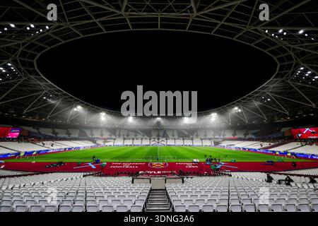 London, Großbritannien. Februar 2026. Allgemeine Ansicht im London Stadium während des Spiels West Ham United gegen Manchester United Premier League im London Stadium, London, England am 10. Februar 2026 Credit: Phil Duncan/Every Second Media Credit: Every Second Media/Alamy Live News Stockfoto