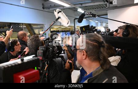 Eine Pressekonferenz im Schaumrollenkönig in St. Willibald, Österreich, am Dienstag, 10. Februar 2026 mit Opernballstar Sharon Stone. Sharon Stone - 20260210 PD14264 Credit: APA-PictureDesk/Alamy Live News Stockfoto
