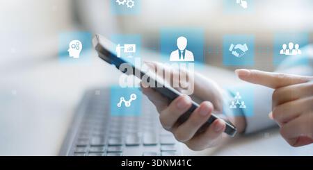 Geschäftsprozessmanagement und Workflow-Automatisierung auf einem digitalen Tablet dargestellt. Stockfoto
