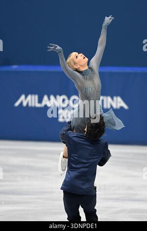 HARRIS Holly/CHAN Jason (aus) während des Eiskunstlauf-Eistanzes, der Olympischen Winterspiele Milano-Cortina 2026 in Mailand, Italien, 11. Februar 2026 Stockfoto