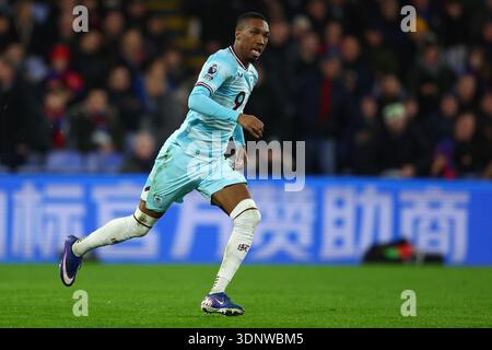 London, Großbritannien. Februar 2026. Jaidon Anthony of Burnley während des Spiels Crystal Palace gegen Burnley Premier League im Selhurst Park, London. Der Bildnachweis sollte lauten: Paul Terry/Sportimage Credit: Sportimage Ltd/Alamy Live News Stockfoto