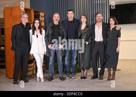 News - Photocall Rai Guerrieri la regola dell Equilibro die Besetzung während Guerrieri la regola dell equilibrio photocall. Rai Fiction, Rom Italien, 12. Februar 2026 Mattia Vian Rome Rai Studios via Alessandro Severo Italien Copyright: XMattiaxVianx/xLiveMediax LPN 2288232 Stockfoto