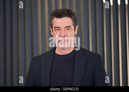 News - Photocall Rai Guerrieri la regola dell Equilibro Alessandro Gassmann während Guerrieri la regola dell equilibrio Photocall. Rai Fiction, Rom Italien, 12. Februar 2026 Mattia Vian Rome Rai Studios via Alessandro Severo Italien Copyright: XMattiaxVianx/xLiveMediax LPN 2288229 Stockfoto
