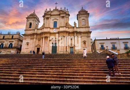 Kathedrale St. Nikolaus, Noto, Sizilien, Italien Stockfoto