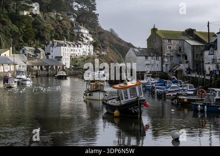 Polperro Harbour an der South Cornwall Coast Stockfoto
