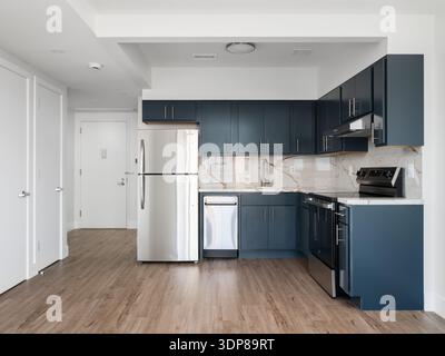 31-11 28th Road, Standort: New York NY, Entwickler: Penta Group Stockfoto