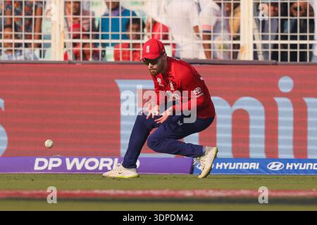 Phil Salt aus England während der ICC Männer T20 World Cup Indien & Sri Lanka 2026 Spiel 23 zwischen England und Schottland am 14. Februar 2026 in Kalkata, Indien Foto: Shubhajit Roy Karmakar / Alamy Live News Stockfoto