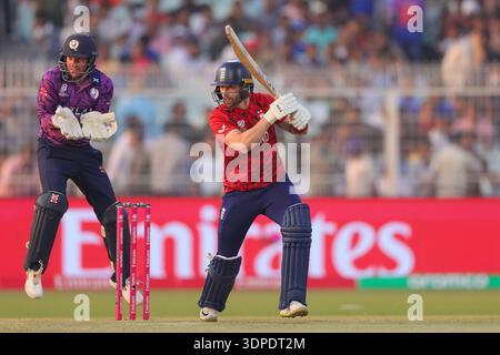 Phil Salt aus England während der ICC Männer T20 World Cup Indien & Sri Lanka 2026 Spiel 23 zwischen England und Schottland am 14. Februar 2026 in Kalkata, Indien Foto: Shubhajit Roy Karmakar / Alamy Live News Stockfoto
