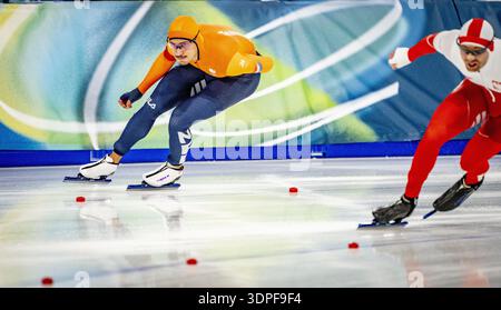 MAILAND - Sebas Diniz in Aktion in der 500 Meter langen Langseilbahn des Speedskating-Finales der Herren Milano Speedskating Stadium Olympische Winterspiele Mailand Cortina 2026 ROBIN UTRECHT /ANP niederlande aus - belgien aus Stockfoto