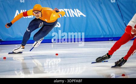 MAILAND - Sebas Diniz in Aktion in der 500 Meter langen Langseilbahn des Speedskating-Finales der Herren Milano Speedskating Stadium Olympische Winterspiele Mailand Cortina 2026 ROBIN UTRECHT /ANP niederlande aus - belgien aus Stockfoto