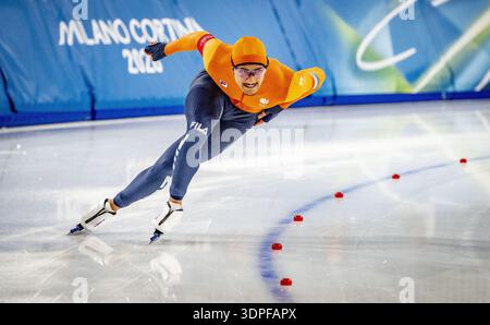 MAILAND - Sebas Diniz in Aktion in der 500 Meter langen Langseilbahn des Speedskating-Finales der Herren Milano Speedskating Stadium Olympische Winterspiele Mailand Cortina 2026 ROBIN UTRECHT /ANP niederlande aus - belgien aus Stockfoto