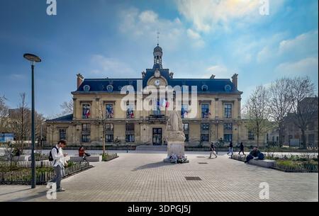 St-Ouen sur seine, Frankreich, 25. März 2025, Blick auf einen Platz am Rathaus Stockfoto