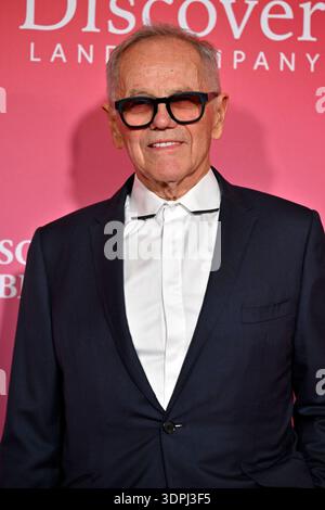 14. Februar 2026 - Las Vegas, Nevada, USA - Chef Wolfgang Puck nimmt am 14. Februar 2026 in Las Vegas, Nevada an der jährlichen Keep Memory Alive Power of Love Gala Benefit für die Cleveland Clinic Lou Ruvo Center for Brain Health in der MGM Grand Garden Arena Teil. (Kreditbild: © David Becker/ZUMA Press Wire) NUR REDAKTIONELLE VERWENDUNG! Nicht für kommerzielle ZWECKE! Stockfoto