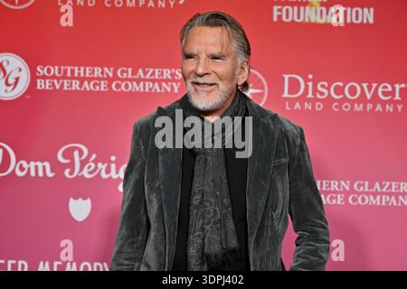 14. Februar 2026 - Las Vegas, Nevada, USA - der Musiker Kenny Loggins nimmt am 14. Februar 2026 in Las Vegas, Nevada an der jährlichen Keep Memory Alive Power of Love Gala Benefit für die Cleveland Clinic Lou Ruvo Center for Brain Health in der MGM Grand Garden Arena Teil. (Kreditbild: © David Becker/ZUMA Press Wire) NUR REDAKTIONELLE VERWENDUNG! Nicht für kommerzielle ZWECKE! Stockfoto