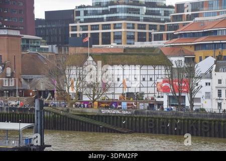 London, Großbritannien. Februar 2026. Außenansicht des Shakespeare's Globe Theatre. Quelle: Vuk Valcic/Alamy Stockfoto