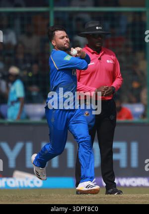 Neu-Delhi, Indien. Februar 2026. Während des 28. Spiels der Gruppe D, Afghanistan gegen die Vereinigten Arabischen Emirate der ICC Männer T20 World Cup 2026 im Arun Jaitley Stadium, Neu-Delhi, Indien am 16. Februar 2026. Quelle: Avijit Das/Alamy Live News Stockfoto