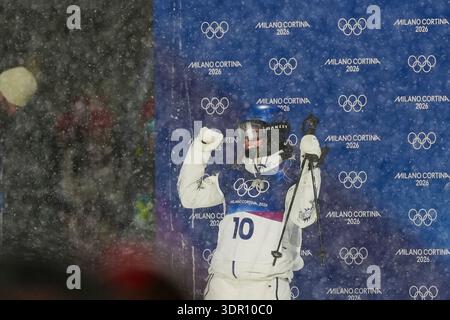 Livigno, Snow Park, Olympische Winterspiele: Freeski Bigair Finale der Frauen, Eileen Gu aus China. Februar 2026. Quelle: Just Pictures GmbH/Alamy Live News Stockfoto