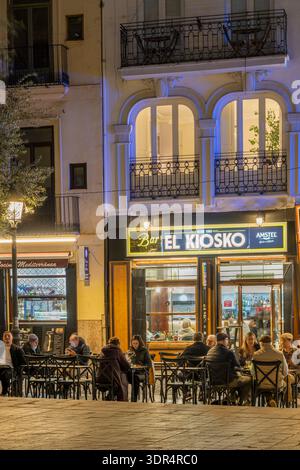 Tapas-Bar auf dem Bürgersteig, Valencia, Valencia, Spanien Stockfoto