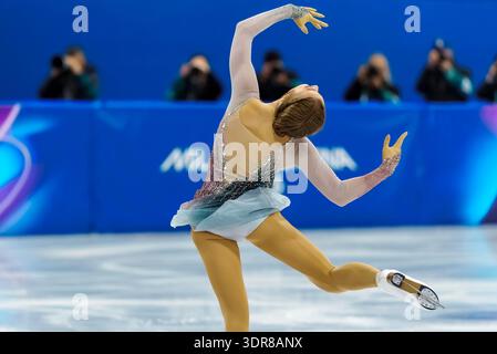 Mailand, Lombardei, Italien. Februar 2026. Olga Mikutina (10) aus Österreich tritt während des Eiskunstlauf Women: Single Skating: Short Program auf der Milano MSK Competition Rink in MAILAND, Italien, während der Olympischen Winterspiele 2026 in Milano Cortina auf. Olga Mikutina belegt Platz 17 und qualifiziert sich für das Finale. (Kreditbild: © Walter G. Arce/ZUMA Press Wire) NUR REDAKTIONELLE VERWENDUNG! Nicht für kommerzielle ZWECKE! Stockfoto