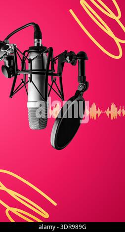 Podcast-Mikrofon mit Schallwellen-Grafik auf rosa Hintergrund während der Aufnahmesitzung Stockfoto