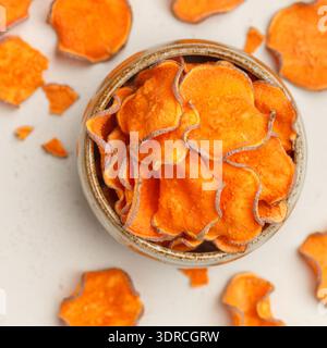Gesunde Bio Süßkartoffelchips Stockfoto