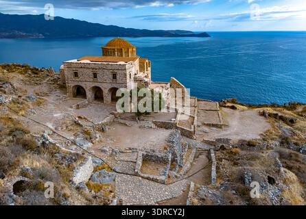 Luftaufnahme von Monemvasia, einer Stadt in Laconia, Griechenland Stockfoto