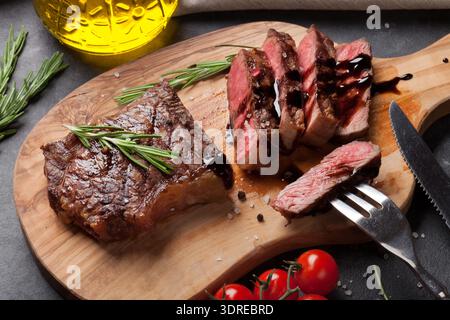 Geschnetzeltes Rindfleisch Steak vom Grill Stockfoto