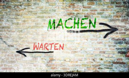 Ein Bild mit einem Wegweiser, der in zwei verschiedene Richtungen auf Deutsch zeigt. Eine Richtung ist zu tun, die andere zu warten. Stockfoto