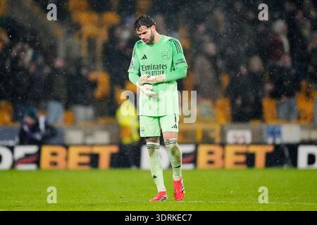 Arsenal-Torhüter David Raya reagiert auf das Premier League-Spiel in Molineux, Wolverhampton. Bilddatum: Mittwoch, 18. Februar 2026. Stockfoto