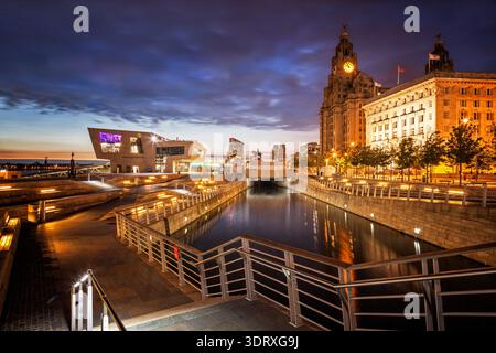 Merseyside Ferries Sonnenuntergang Stockfoto