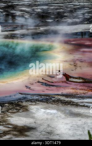 Prismatische Quelle im yellowstone-Nationalpark in wyoming Stockfoto