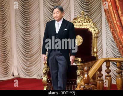 Tokio, Japan. Februar 2026. Der japanische Kaiser Naruhito nimmt an der Eröffnungszeremonie der Nationalversammlung in Tokio am 20. Februar 2026 Teil. Die 150-Tage-Sitzung des Landtags wurde einberufen. (Foto: Yoshio Tsunoda/AFLO) Stockfoto