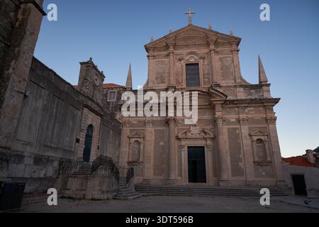 Fassade der barocken Kirche St. Ignatius - Dubrovnik, Kroatien Stockfoto